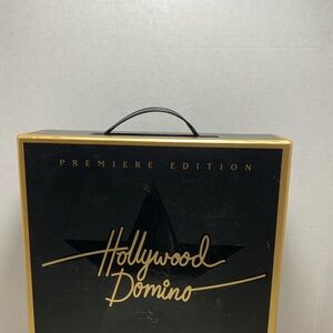 New Hollywood domino premiere edition board game 2008 sealed